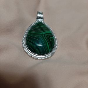 NWOT Gemstone Enhancer in Silver